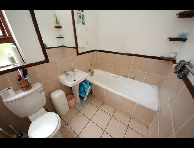 2 BEDROOM PROPERTY TO RENT IN SUNNINGHILL